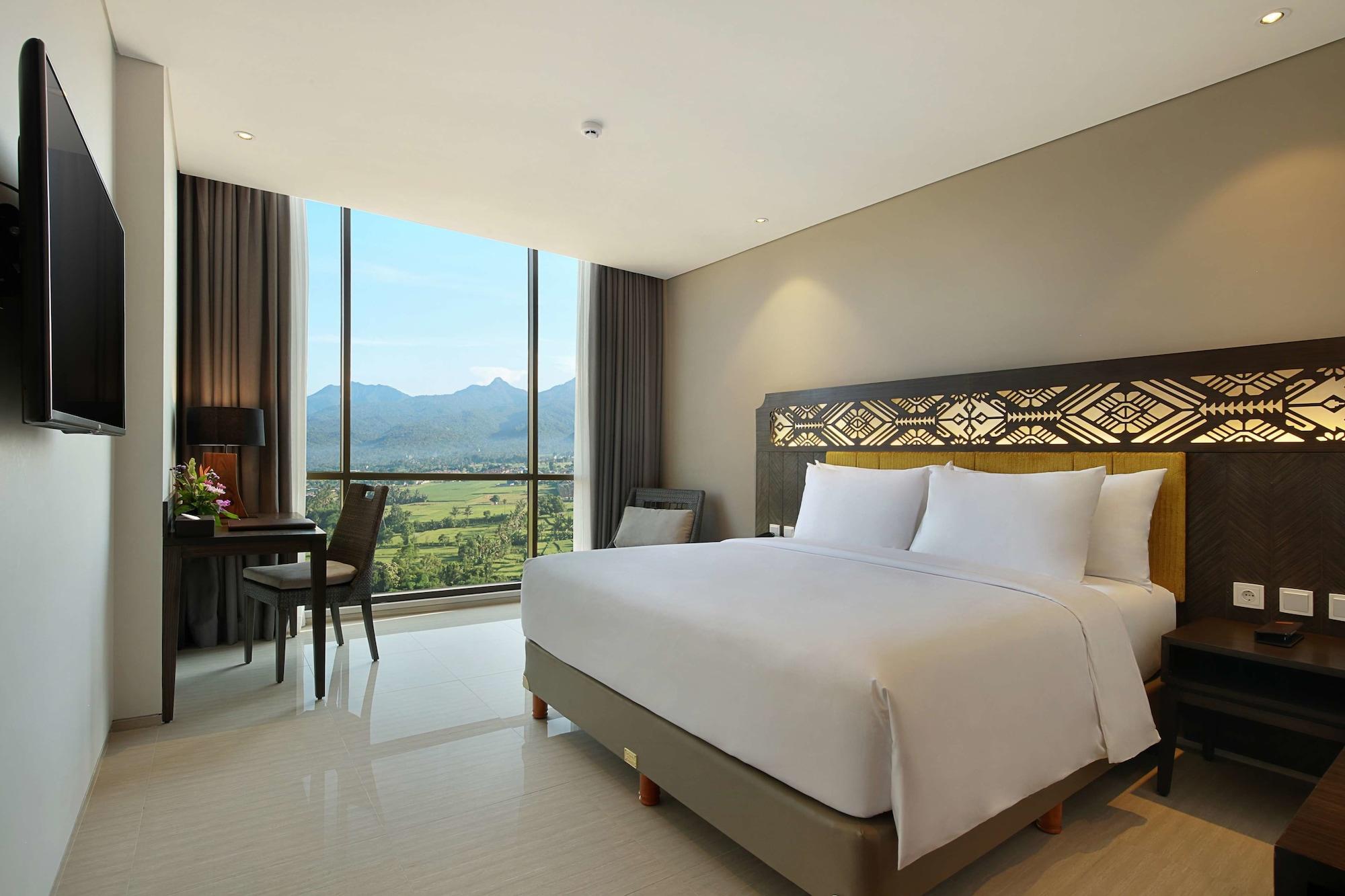 Lombok Astoria Hotel Mataram Zewnętrze zdjęcie