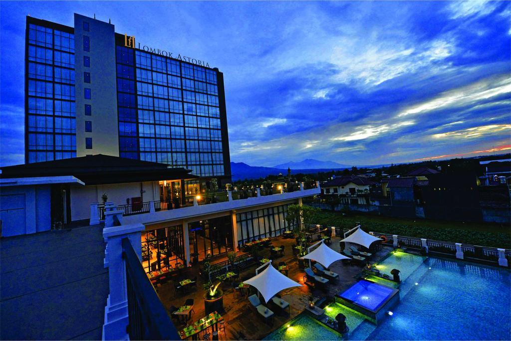 Lombok Astoria Hotel Mataram Zewnętrze zdjęcie