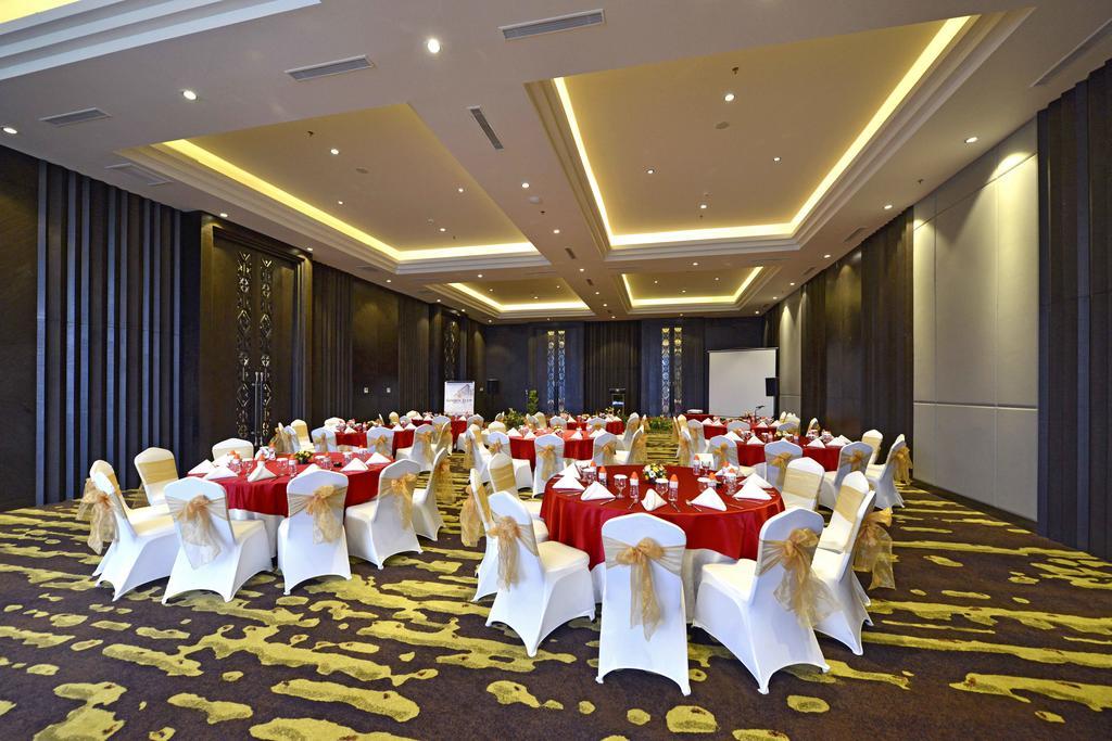Lombok Astoria Hotel Mataram Zewnętrze zdjęcie